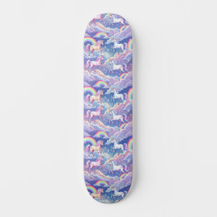 Skate Arco-íris cintilante e unicórnios nas nuvens