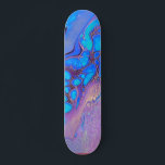 Skate Arte em mármore Abstrato brilhante Ultra Violet<br><div class="desc">Este design pode ser personalizado escolhendo a opção personalizar para adicionar texto ou fazer outras alterações. Se este produto tiver a opção de transferir o design para outro item, ajuste o design para o ajustado, se necessário. Entre em contato comigo em colorflowcreations@gmail.com se desejar usar este design em outro produto...</div>