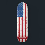 Skate Bandeira Americana Estrelas Personalizadas Strips<br><div class="desc">Mostre seu orgulho americano ou dê um presente especial com este skate americano Flag em um angustiado design vestido. Este design de skate dos estados unidos da bandeira américa com estrelas e listras em branco e azul vermelho é perfeito para o quarto de festas de julho, festas do Dia Memorial,...</div>