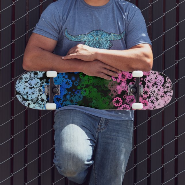 Skate Bandeira do Orgulho Omniromântico Floral Fofo e Gr (Ao ar livre 3)