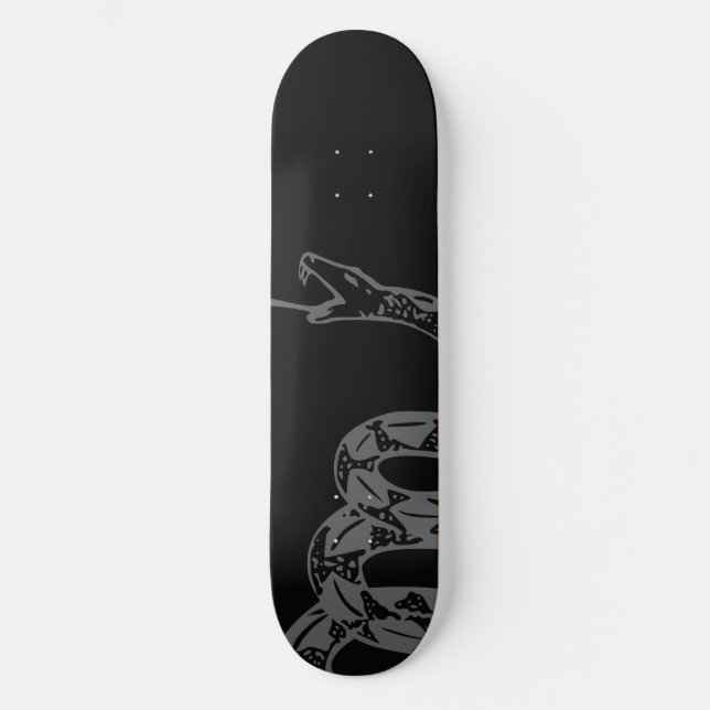 Skate Bandeira Gadsden Não Pise em Mim Cinza (Frente)