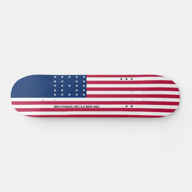 Skate Bandeira Patriótica do Atol do Biquíni (Horz)