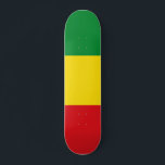 Skate Bandeira Rastafarian Rasta Etiópia<br><div class="desc">As cores vermelha, verde e amarela representam a bandeira do Rastafarianismo, mas são também uma bandeira da Etiópia. Aqui está um presente rasta de alta qualidade e um design excelente para todos os rastafarianos. Visite nossa loja para encontrar presentes mais legal no rasta e outras ideias de presentes no mundo....</div>