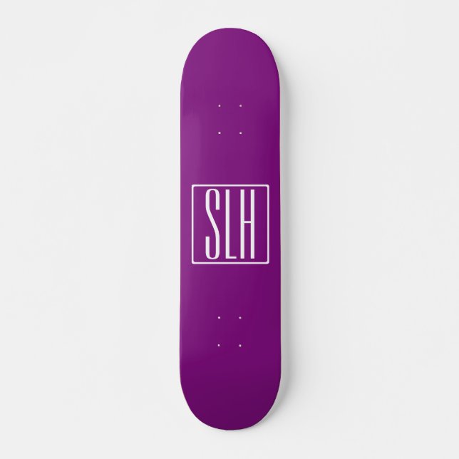 Skate Bold Modern 3 Iniciais Monograma | Branco e Roxo (Frente)