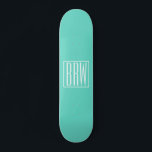 Skate Bold Modern 3 Iniciais Monograma | Branco Em Aqua<br><div class="desc">Clássico,  ousado e moderno.</div>