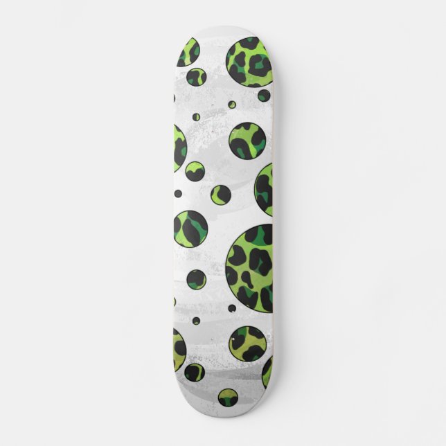 Skate Bolinhas Leopardo Preto e Verde (Frente)