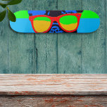Skate Buldogue francês bonito com óculos de Pop<br><div class="desc">Belo Buldogue Francês com óculos Pop Experimente a combinação perfeita de estilo e diversão com nosso Cura Bulldog Francês com o Skateboard do Pop de Óculos! Se você é fã de Bulldog Francês e skate, então esta é a escolha ideal para você. Nós orgulhosamente apresentamos um Bulldog Francês em um...</div>