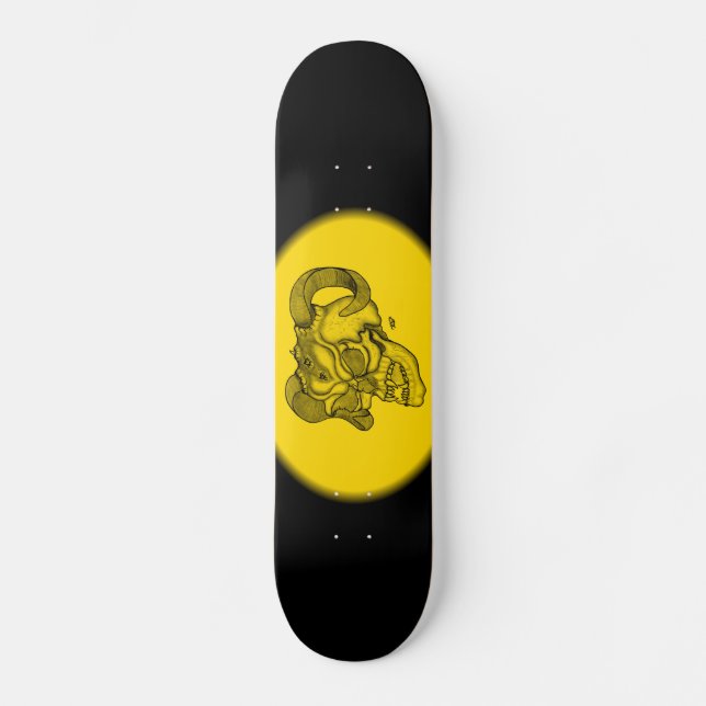 Skate Cabeça do Demônio Negro e Design Amarelo (Frente)