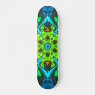 Skate Caleidoscópio Psicodélico Azul Verde e Laranja