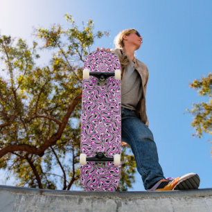 Skate Caleidoscópio Rosa e Negro
