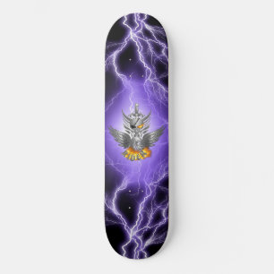 SKATE CAVALEIRO CRÂNIO