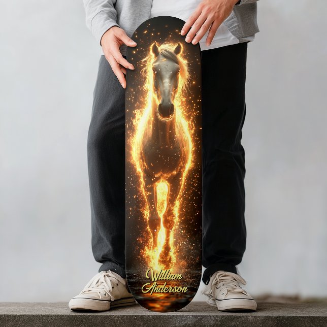 Skate Cavalo Incandescente Fogueiro (Fiery Glowing Horse Skateboard)