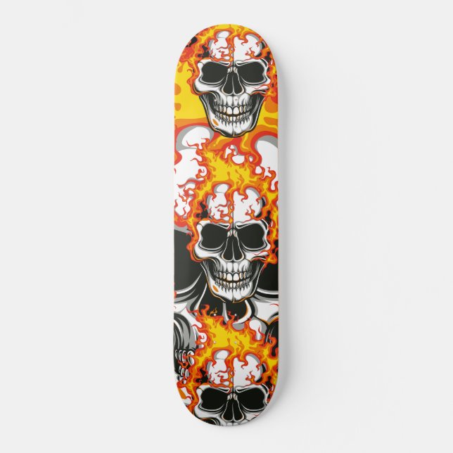 Skate Caveira Flamejante em Chamas (Frente)