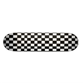 Skate Checkered preto e branco