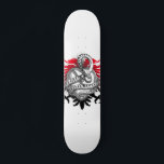 Skate Cobra Vermelho Preto<br><div class="desc">Uma corajosa serpente de cobra e grifo em vermelho e preto. Cor rica em fundo branco. O cobra circunda um coração de pedra e o grifo é o fundo.</div>