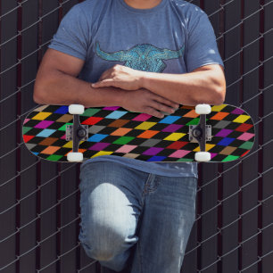 Skate Colorido desenho de diamantes Arlequim Preto