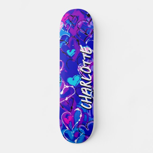 Skate Corações de Grafite Azul: Andar com Estilo e Flair (Frente)