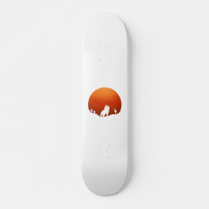 Skate Cowboy com o cavalo Selvagem do pôr do sol Oeste