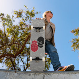 Skate Crânios - Cinzas fantasma e branco ósseo