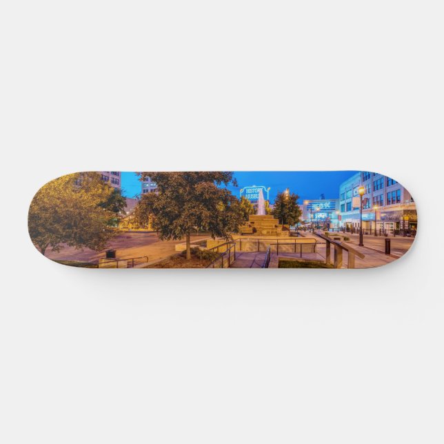 Skate Crepúsculo Na Praça Central Park (Horz)
