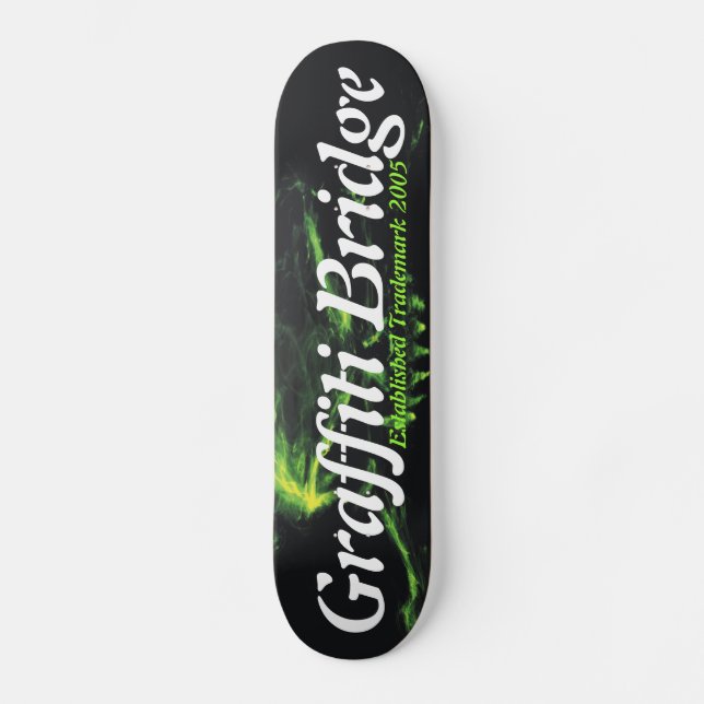 Skate da ponte dos grafites (Frente)