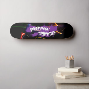 Skate dança de carro roxo