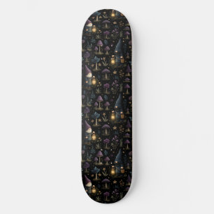 Skate Dark Fantasy Gnomo e Mushroom Pattern
