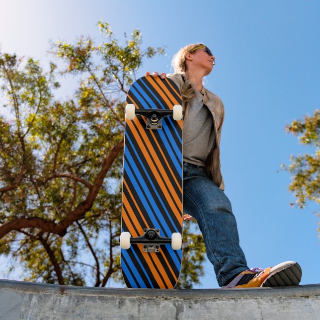 Skate Desenho de Listras Verticais Laranja Azul  (Ao ar livre 1)