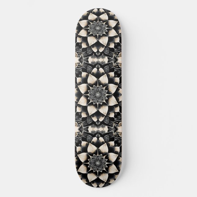 Skate Desenho de Mandala Floral Ornamentado (Frente)