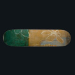 Skate Desenho Floral com flor selvagem e plantas<br><div class="desc">Muita coisa está acontecendo nesta pintura de Jennifer Goldberger. Um esboço floral toma palco central,  e pequenas árvores constituem o fundo. Os fãs de Eugene Delacroix e Edward Hopper podem querer comprar esta peça!</div>