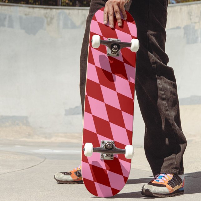 Skate Desenho Xadrez Arlequim Rosa Vermelho (Criador carregado)