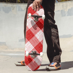 Skate Desenho Xadrez Quadrados Grandes Vermelho e Branco