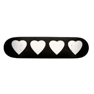 Skate Design de Coração de Amor Negro e Branco.