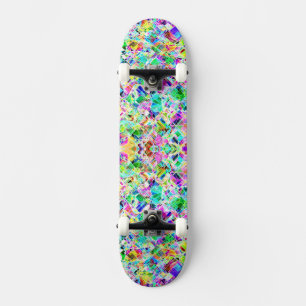 Skate design de fragmentos coloridos fofos
