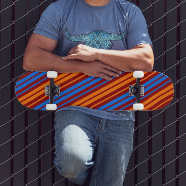 Skate Design de Listras Verticais Laranja Vermelho Azul  (Ao ar livre 3)