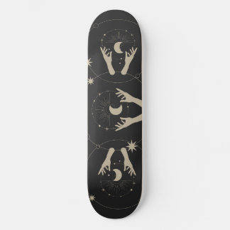 Skate design estético de fantasia ao luar