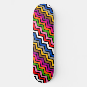 Skate Design Preto Zigzag Multicolorido
