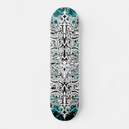 Skate Design Tribal do Império Negro e Branco