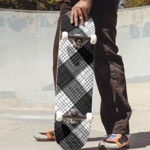 Skate Design Xadrez Preto e Branco em Bold 