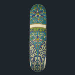 Skate Designs Orientais Azuis com Rostos Sorridentes<br><div class="desc">Designs orientais azuis magníficos e impressão florais constituem esta peça maravilhosa. Rostos sorridentes se aproximam de você com os designs. Compre uma cópia hoje!</div>