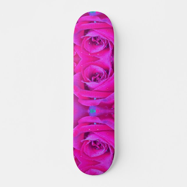 Skate Detalhe de Rosa Vermelha Carmesim Perfeita e Azul  (Frente)
