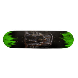 Skate do Ceifador com chamas verdes
