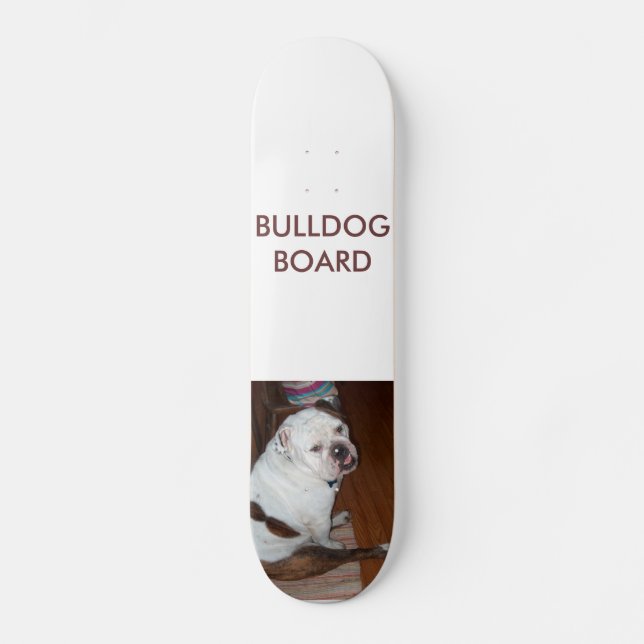 Skate do "o conselho buldogue " (Frente)