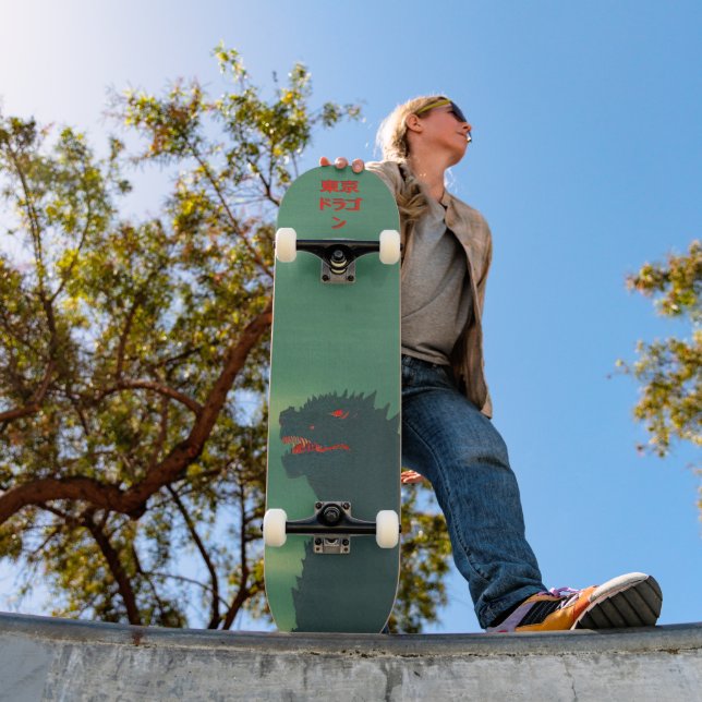 Skate Dragão Monstro de Tóquio Japonês (Ao ar livre 1)
