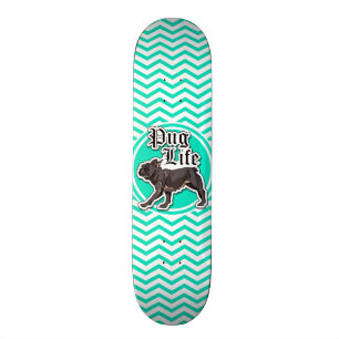 Skate Engraçado Pug; Aqua Chevron