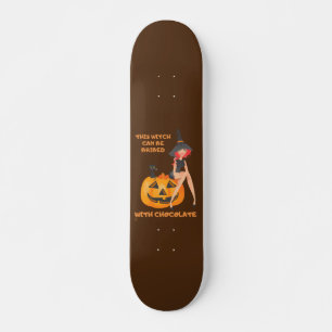 Skate "ESTA BRUXA PODE SER BRIBADA..." engraçado