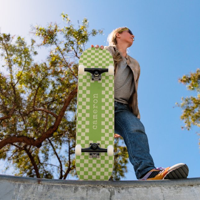 Skate Estética Retro Xadrez Nome Verde Lima (Ao ar livre 1)
