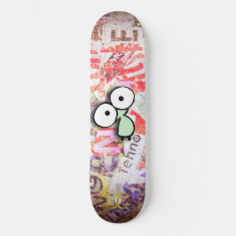 SKATE ESTRANHO