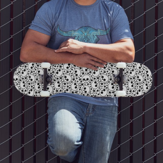 Skate Estrelas e Caveiras (Ao ar livre 3)