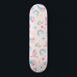 Skate Estrelas Florais do Unicórnio Arco-Íris, cor-de-ro<br><div class="desc">Este padrão bonito e mágico é perfeito para a mulher ou garota espirituosa e tendenciosa. Apresenta ilustrações desenhadas à mão de unicórnios, flores com folhas, arco-íris e estrelas a disparar sobre um simples fundo cor-de-rosa. O tema de cor design inclui o rosa-borbulhlegum, o rosa-pincel, o verde-branco, o azul-periwinkle, o roxo,...</div>